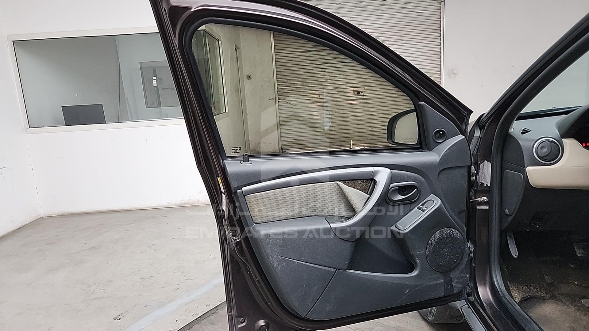 2018 RENAULT DUSTER VIN: VF1HSRCH2JH559960