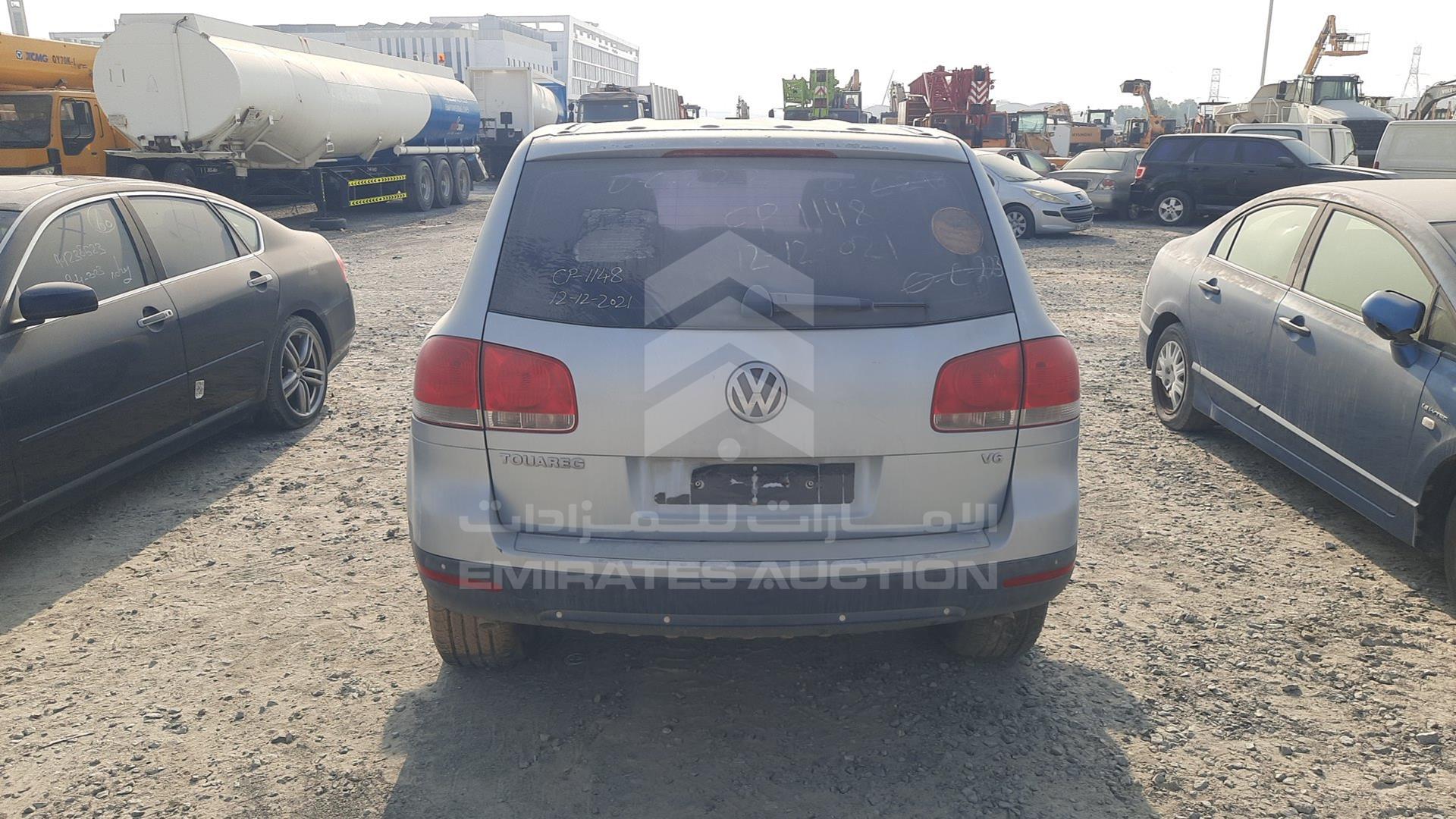 2005 VOLKSWAGEN TOUAREG VIN: WVGHRP7L25D033952