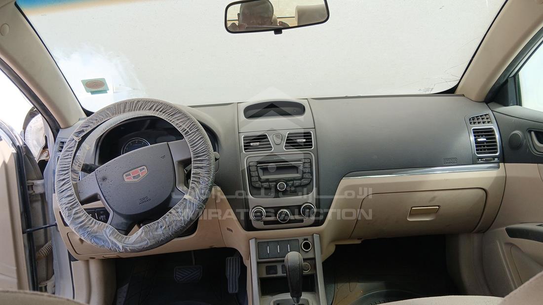 2015 Geely EMGrand — Full Dashboard View — Photo 15