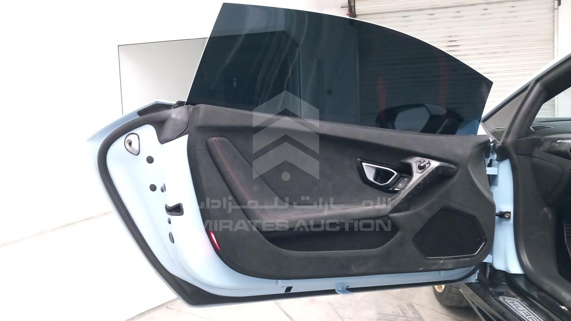 2018 LAMBORGHINI HURACAN VIN: ZHWED4ZF5JLA10123