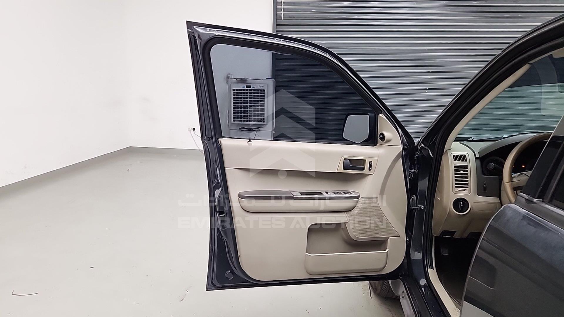 2009 FORD ESCAPE VIN: 1FMCU92G39KA23060