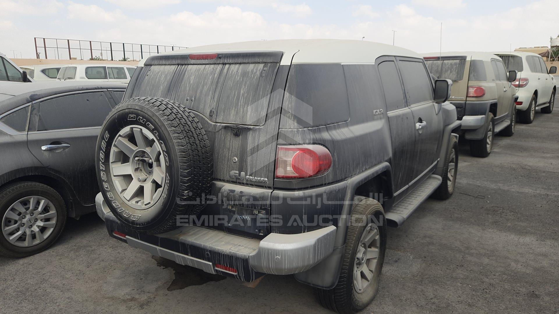 2014 TOYOTA FJ CRUISER VIN: JTEBU11F3EK194567