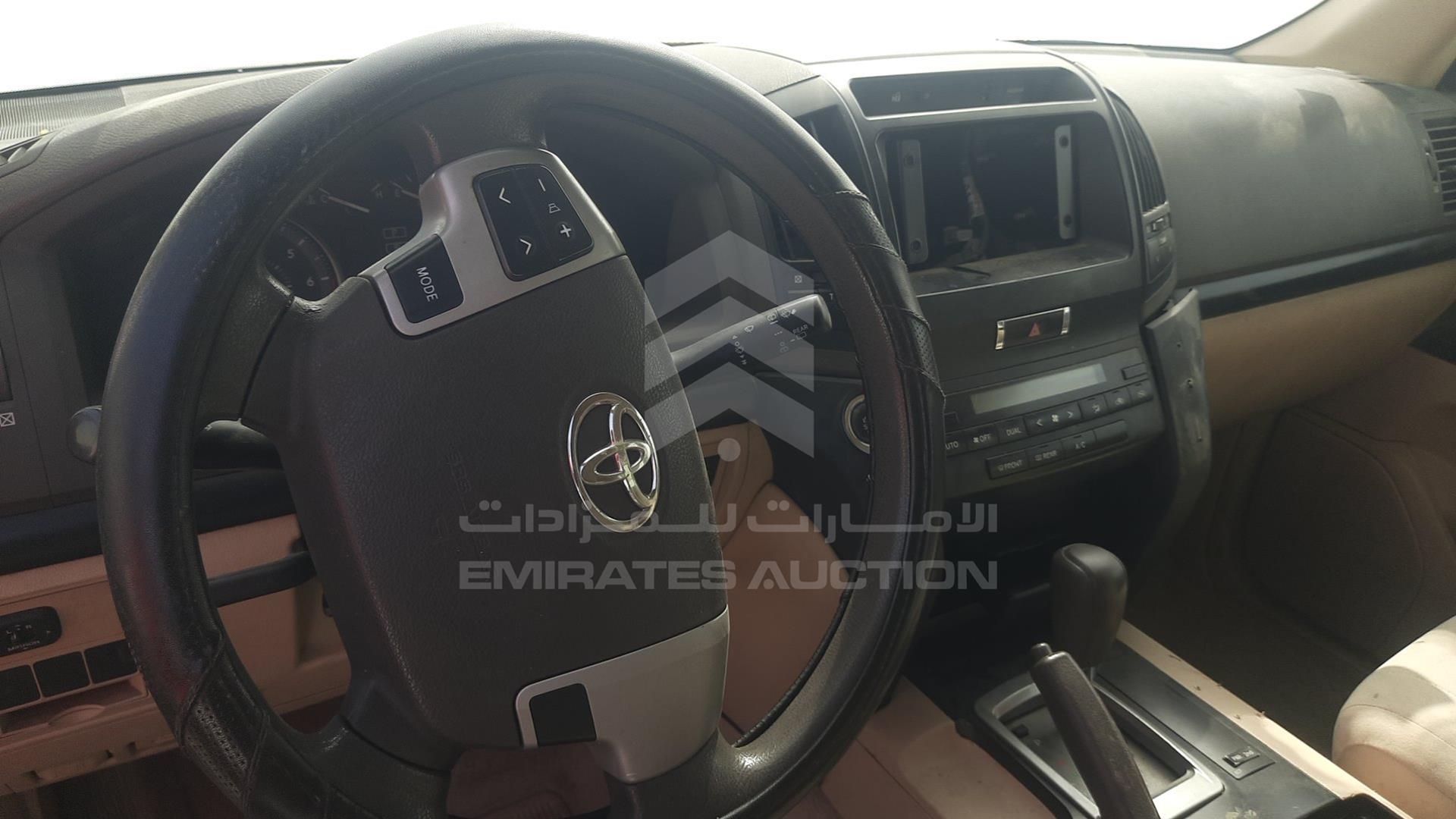 2013 TOYOTA LAND CRUISER VIN: JTMDU09J0D5065800