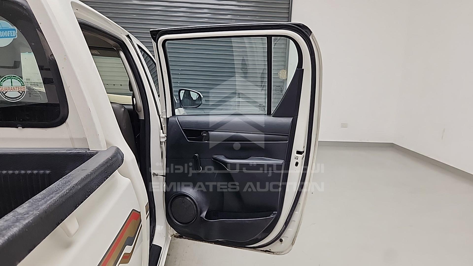 2020 TOYOTA HILUX VIN: MR0DX9CD4L2524634