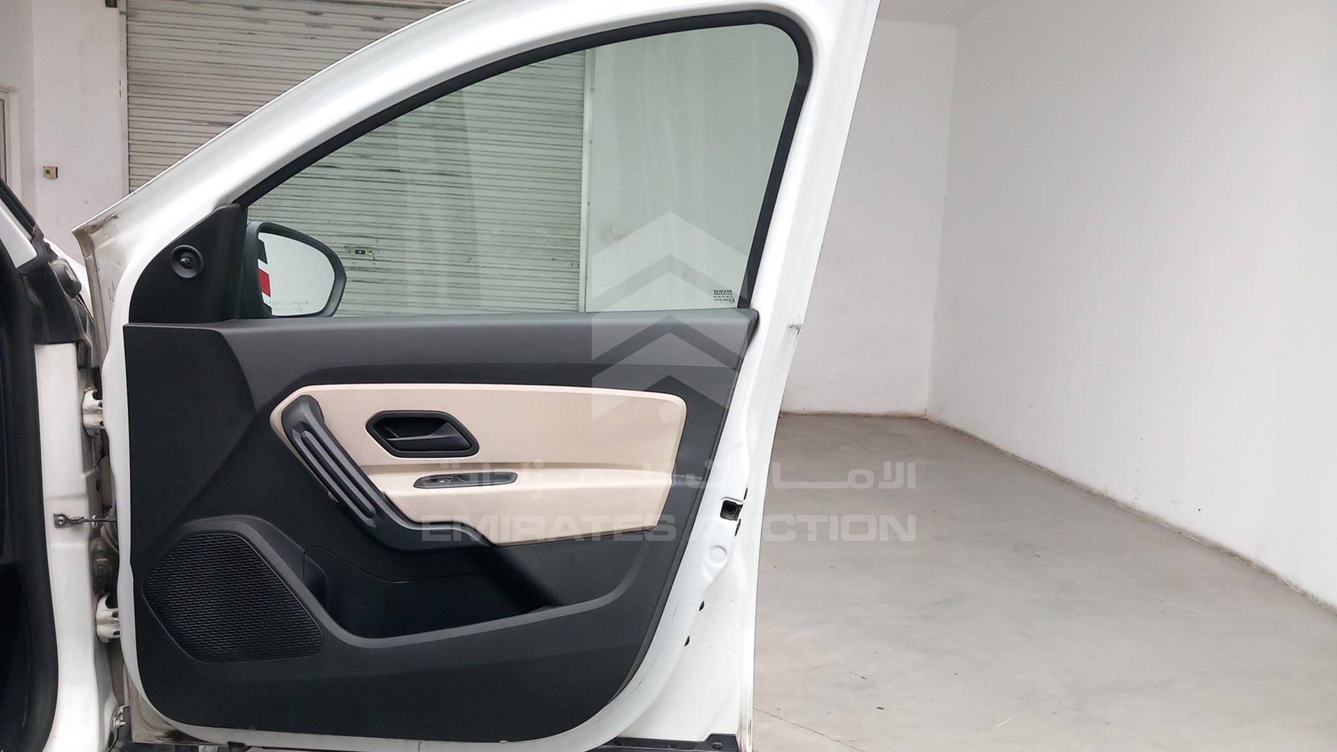 2019 RENAULT DUSTER VIN: VF1HSRMX1KA459414