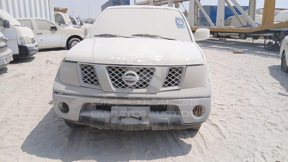 2010 Nissan Navara — Full Front View — Photo 1