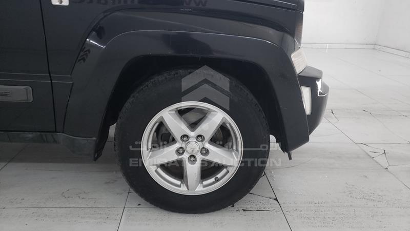 1J4PN2GKXAW148555 Auction: EmiratesAuction Lot: 406545 1J4PN2GKXAW148555 Jeep Cherokee 2010 BLACK Photo 30