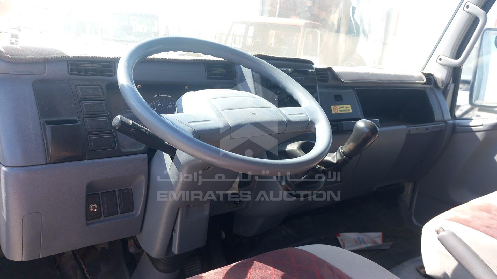 2006 MITSUBISHI CANTER VIN: JL7BCE1J56K012729