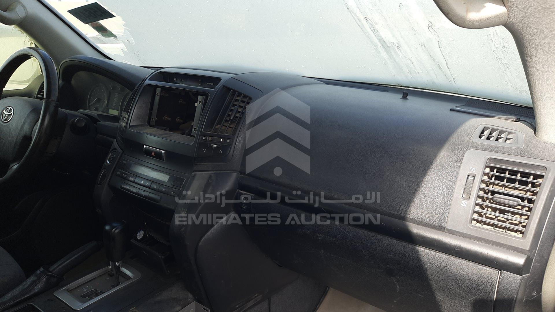 2012 TOYOTA LAND CRUISER VIN: JTMDU09J7C4055558