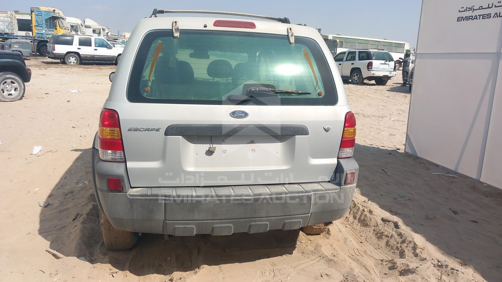 2007 FORD ESCAPE VIN: 1FMYU92157KB57700