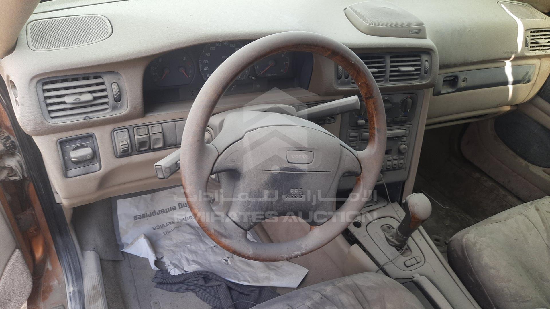 1998 VOLVO C-70 VIN: YV1NK5301WJ002197