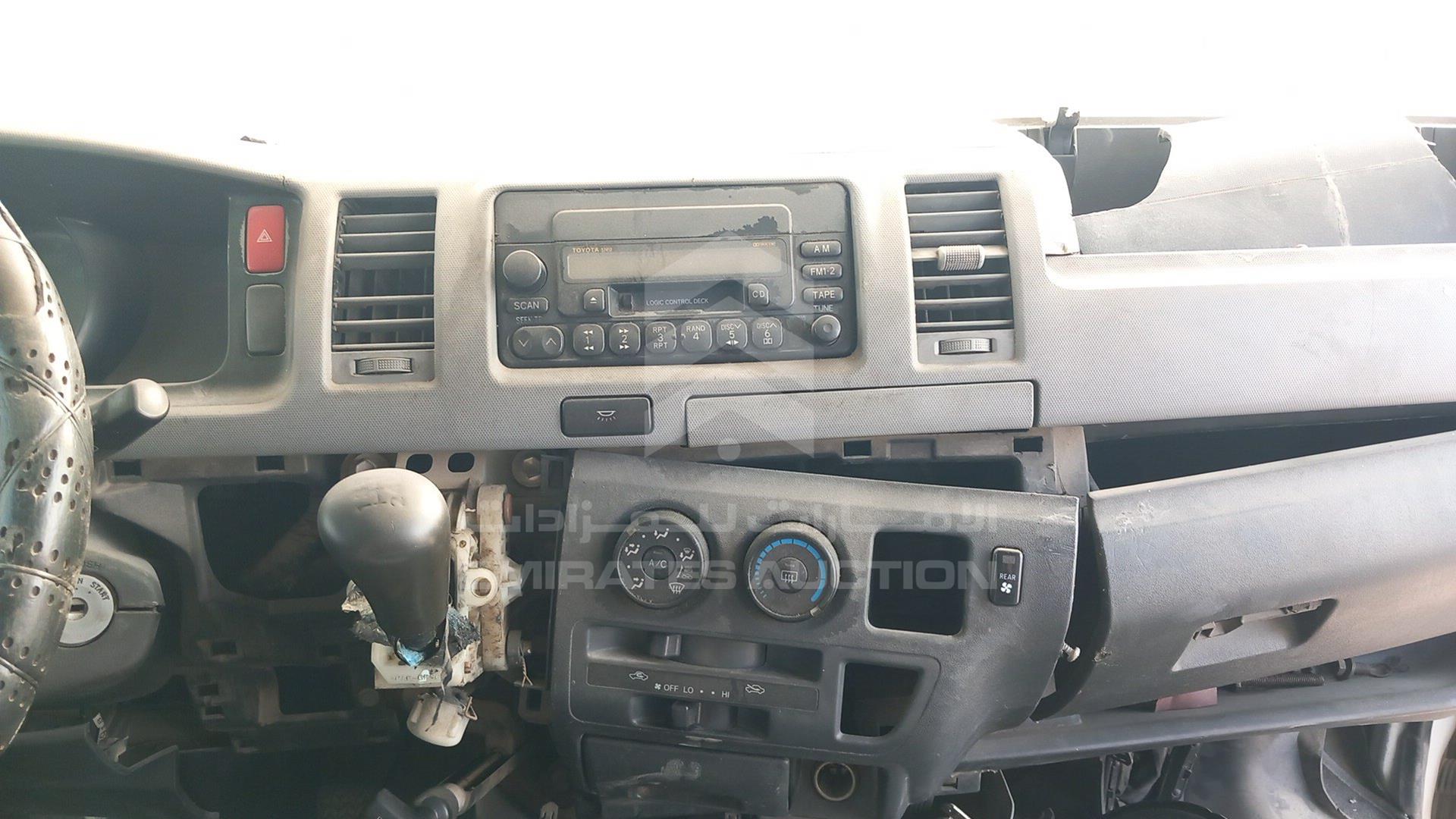 2009 TOYOTA HIACE VIN: JTGJX02P395008493