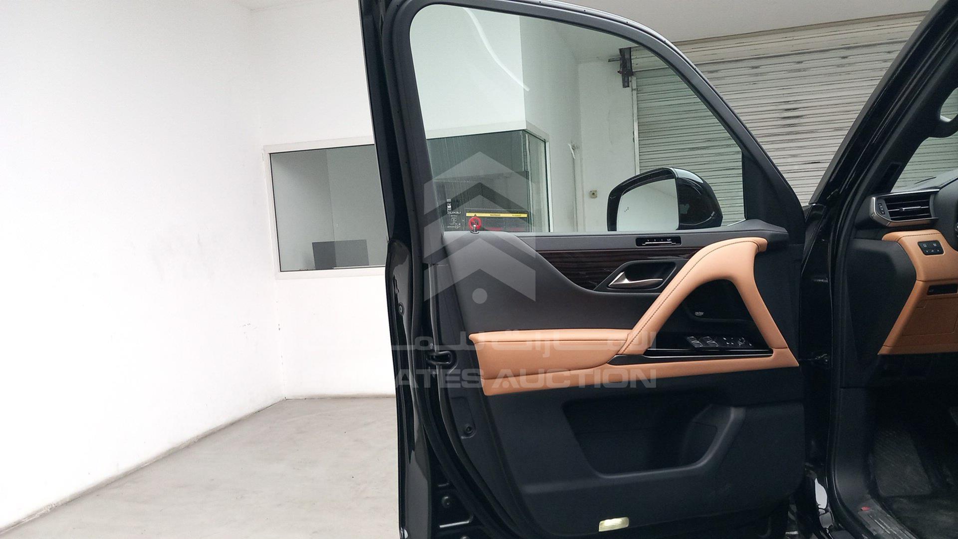 2023 LEXUS LX 600 VIN: JTJPB7CX0P4030660