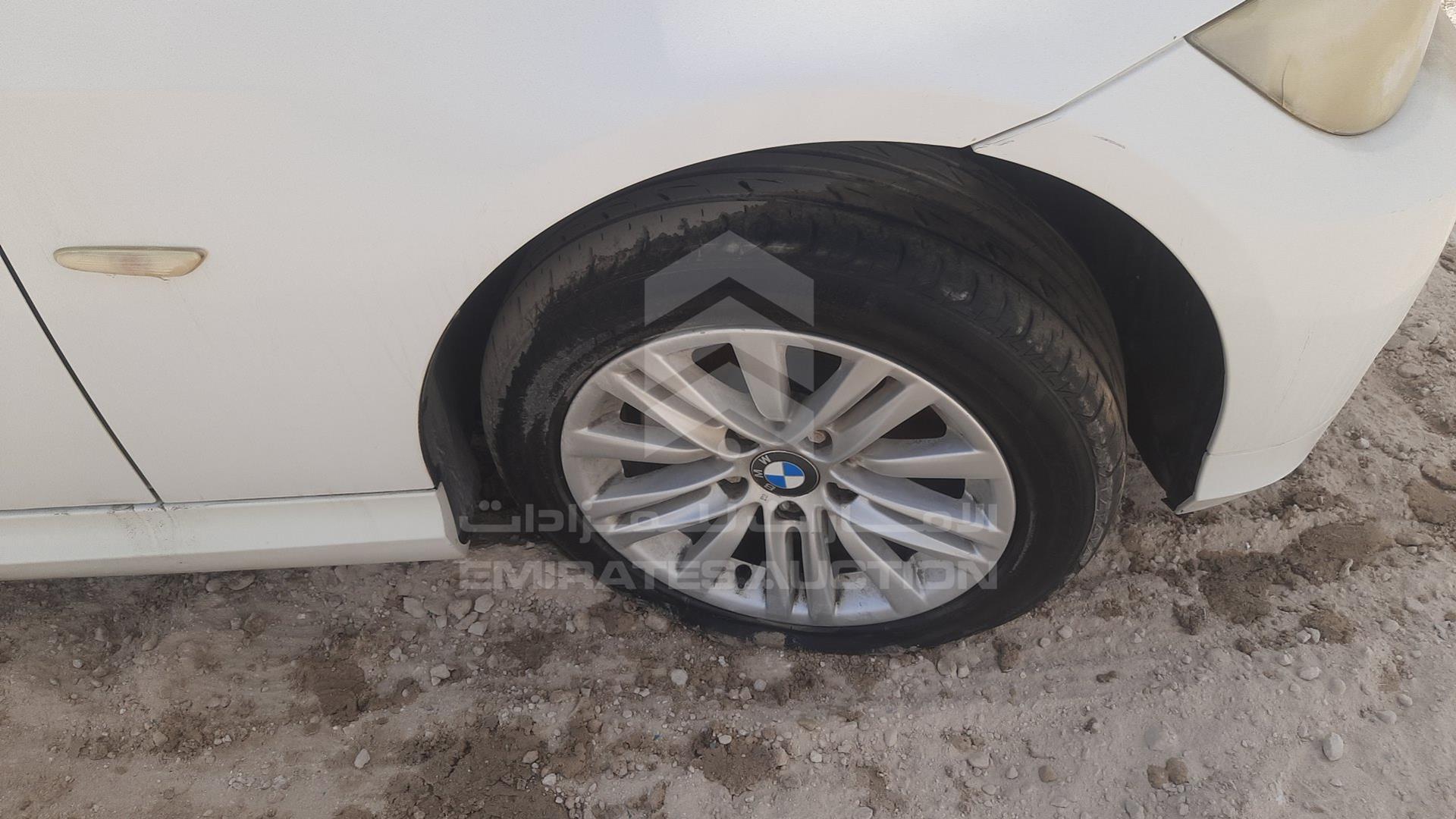 2010 BMW 320I VIN: WBAPG5102AA588434