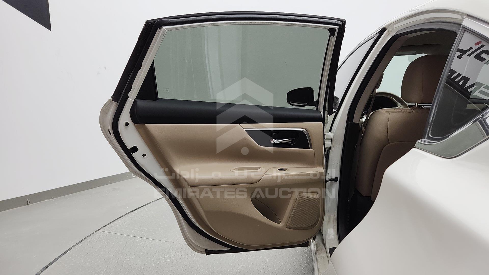 2018 NISSAN ALTIMA VIN: 1N4AL3A91JC203091