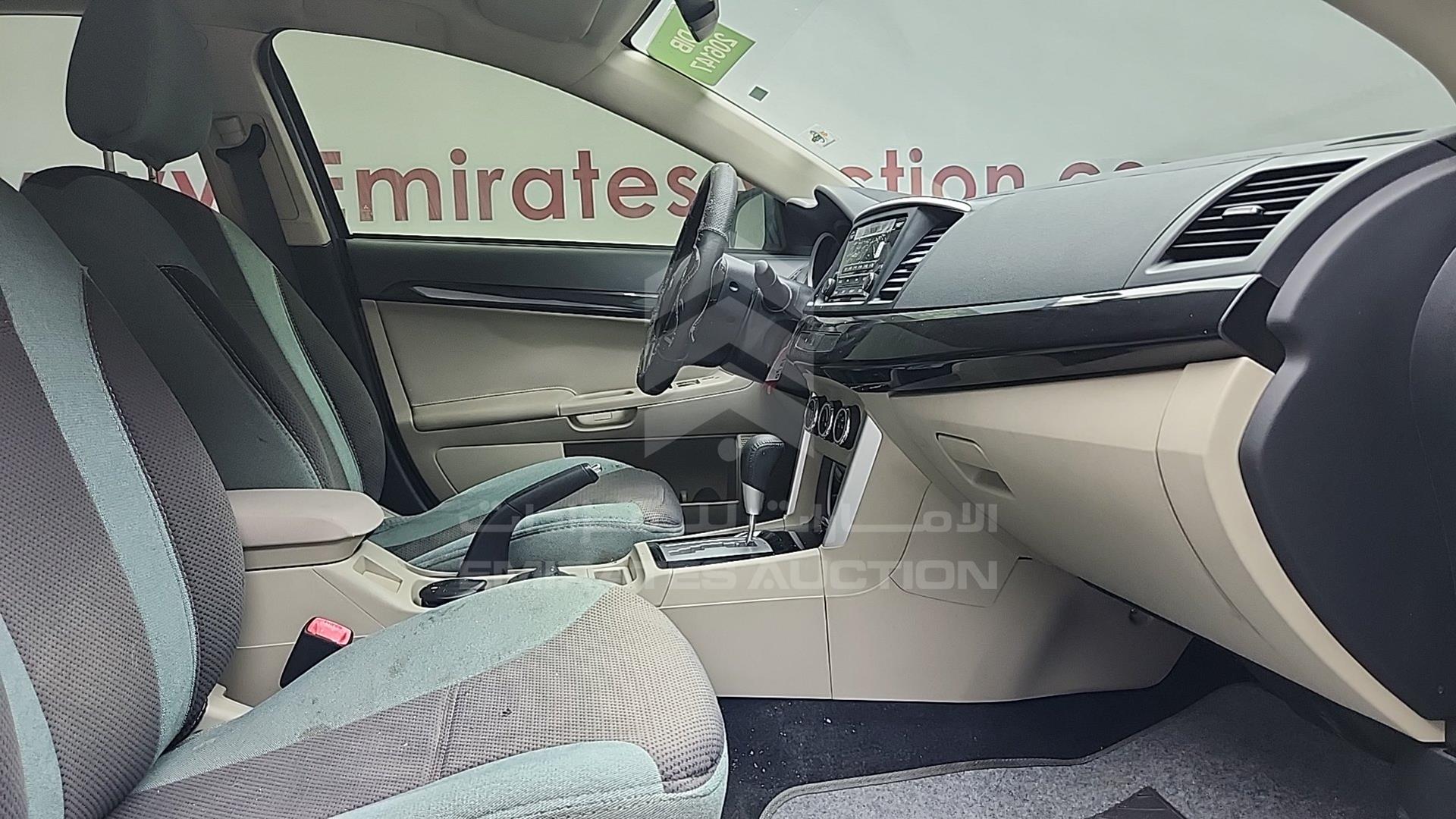 2017 MITSUBISHI LANCER VIN: JE3AB36AXHU707850