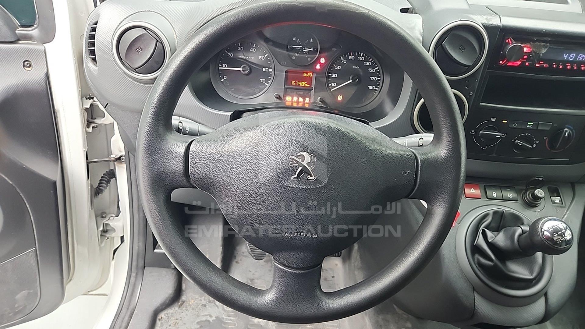 2018 PEUGEOT PATNER VIN: VF37FNFUXJJ516839