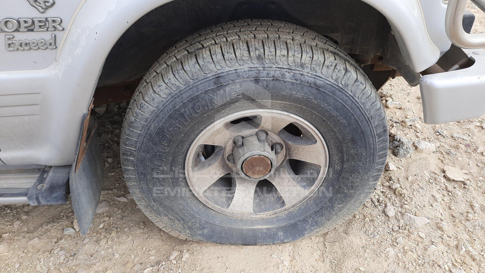 0 HYUNDAI GALLOPER VIN: KMXKPE1JPTU145967