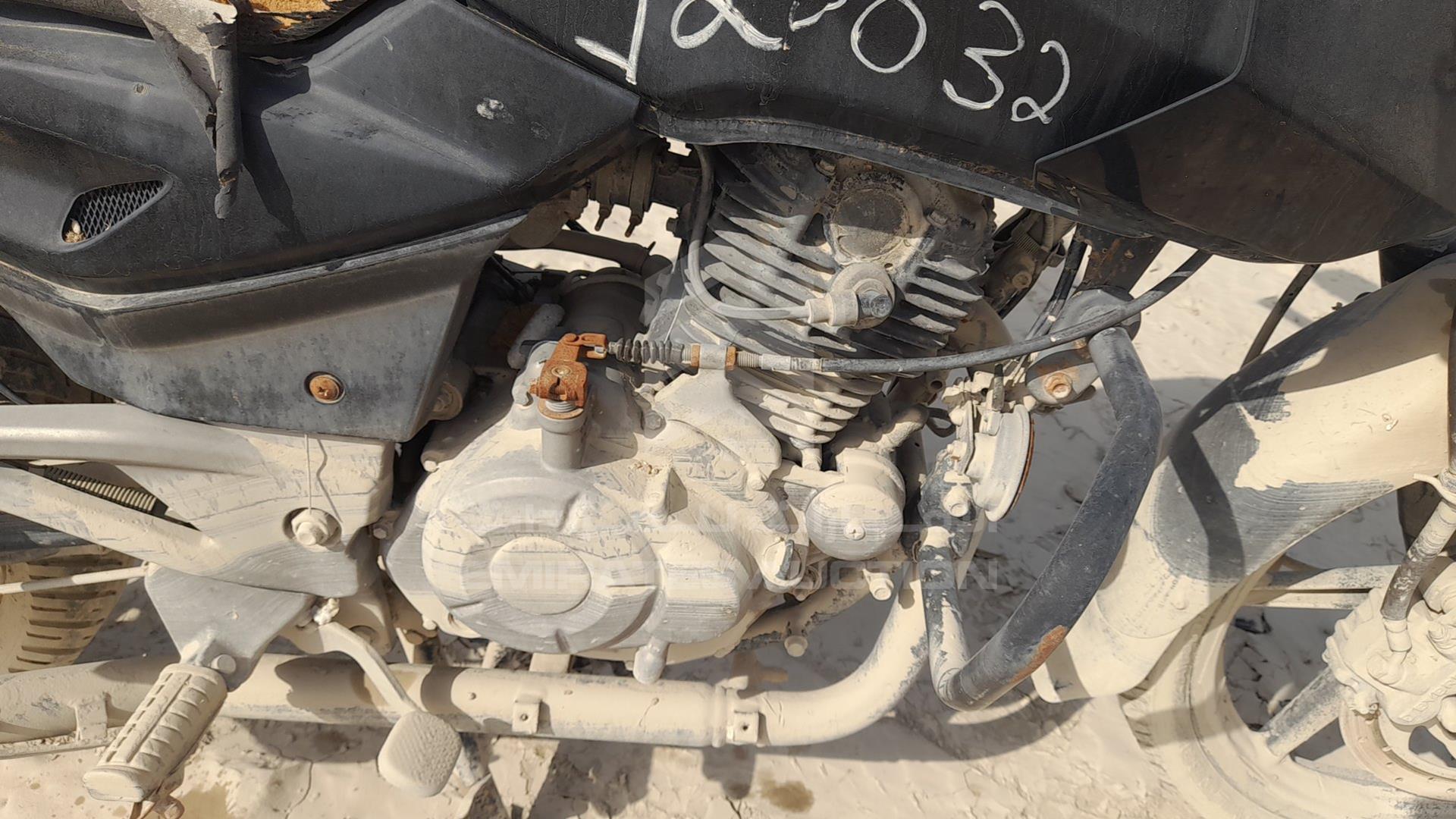 2014 BAJAJ PULSAR 180CC VIN: MD2A12DZ9ECA86014
