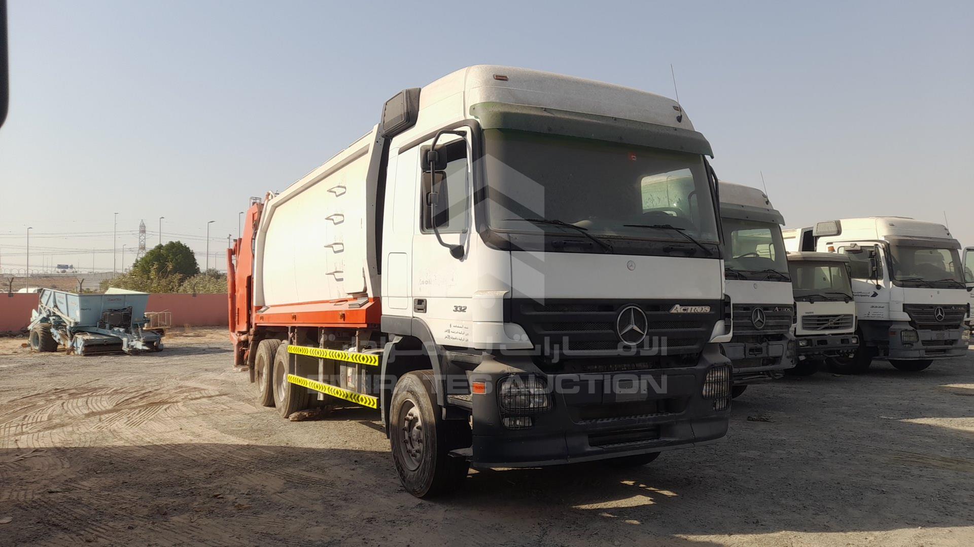 2007 MERCEDES ACTROS VIN: WDAKHCAA57L185815