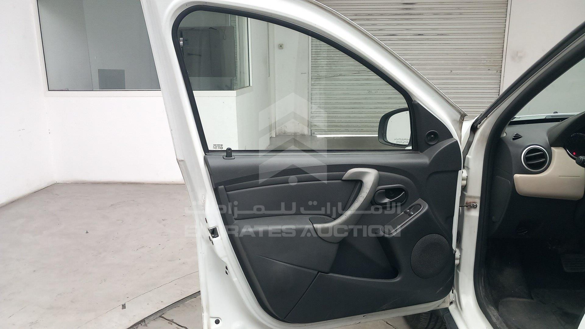 2016 RENAULT DUSTER VIN: VF1HSRCH8GA545353