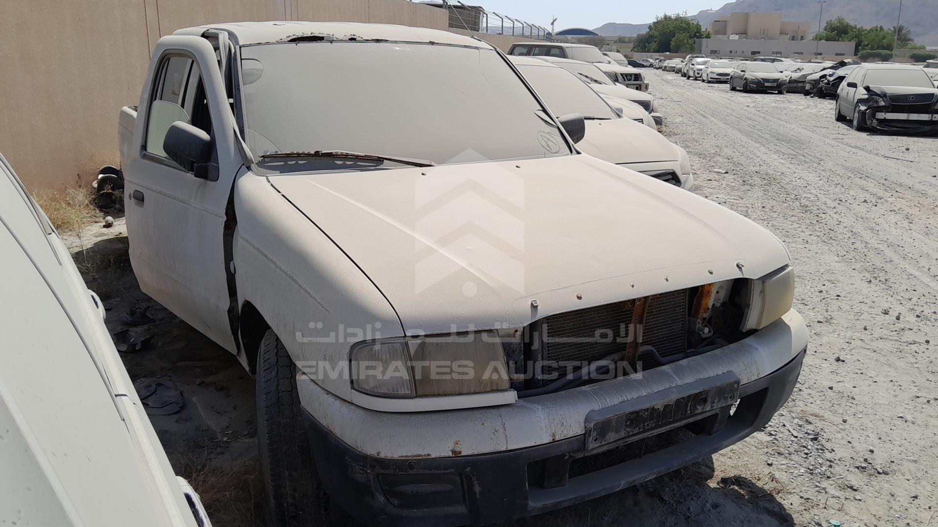 2005 MAZDA B2200 VIN: MM7UN23635W362427