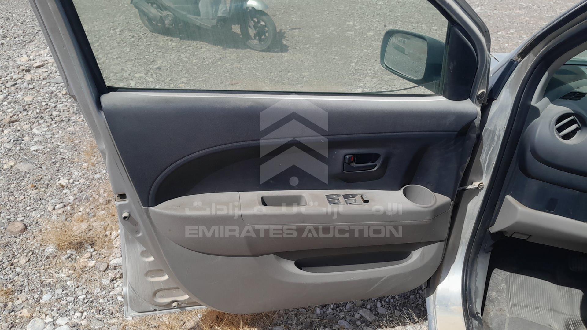 2006 DAIHATSU SIRION VIN: JD1GM301261020704