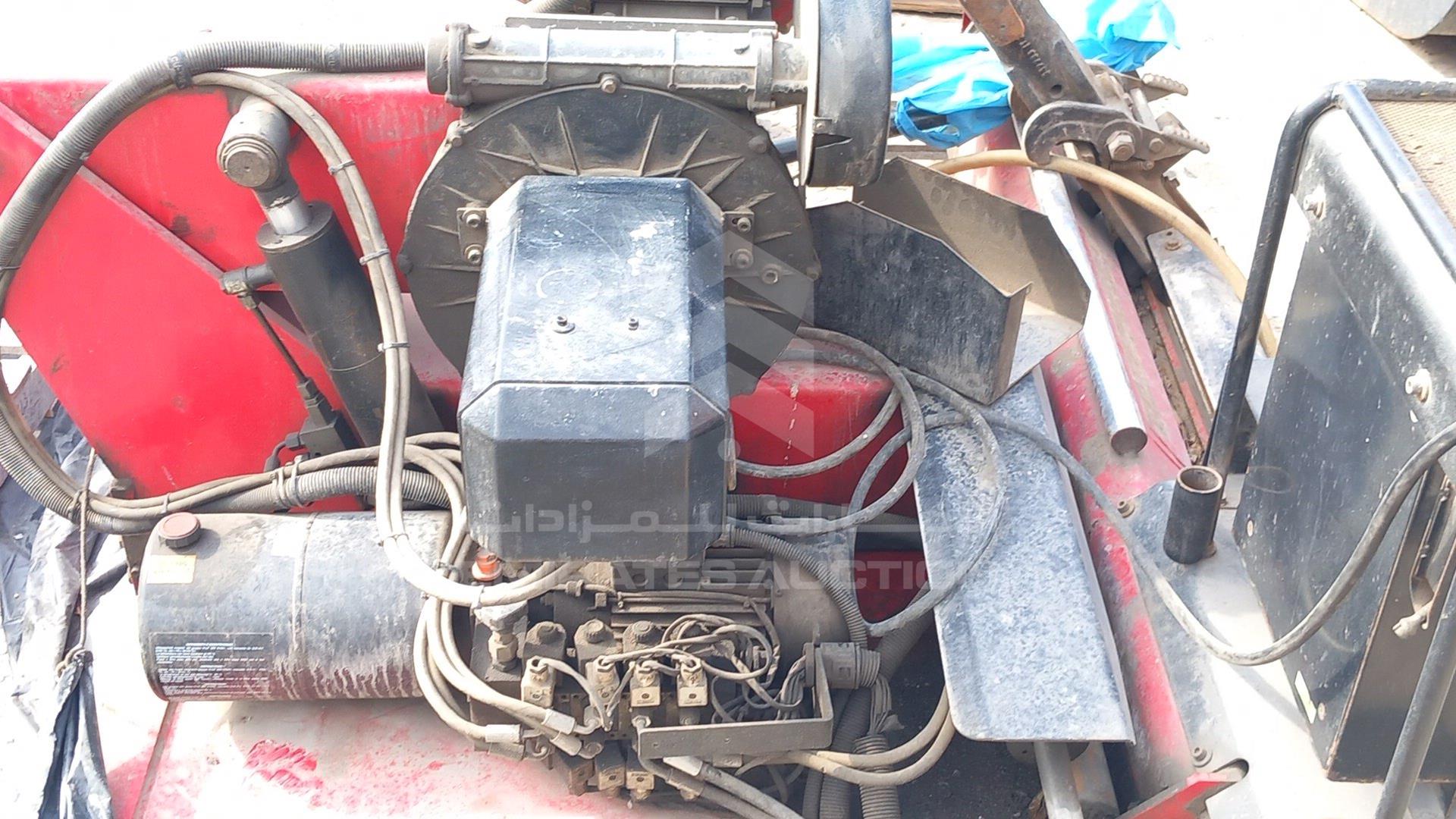 2009 UNDEFINED TIRE EQUIPMENT VIN: P02339