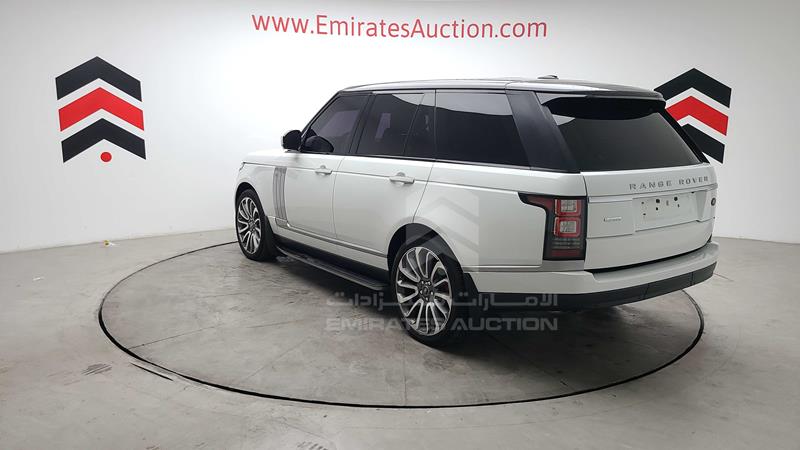 VIN: SALGA2EF6EA171169 Auction: EmiratesAuction Lot: 405877 VIN: SALGA2EF6EA171169 Range Rover Autobiography 2014 WHITE Photo 9