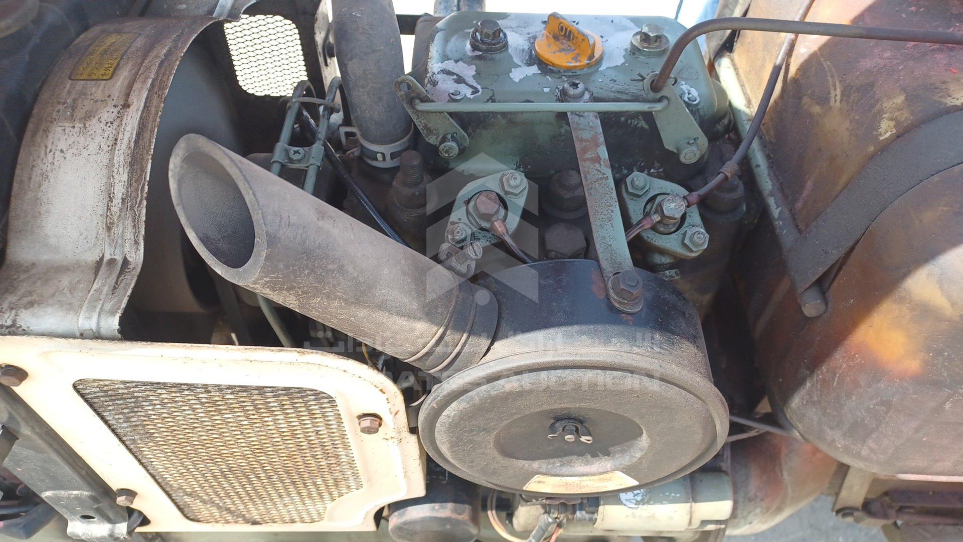 0 YANMAR --- VIN: YM1300D05117