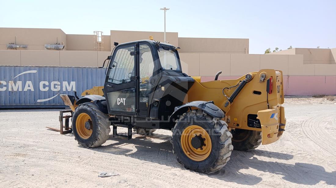 2009 Caterpillar TH414 — Rear Left Angle — Photo 7