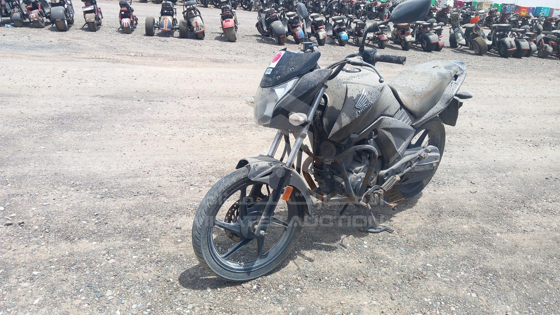 2020 HONDA UNICORN 160 VIN: ME4KC20D1LA005239