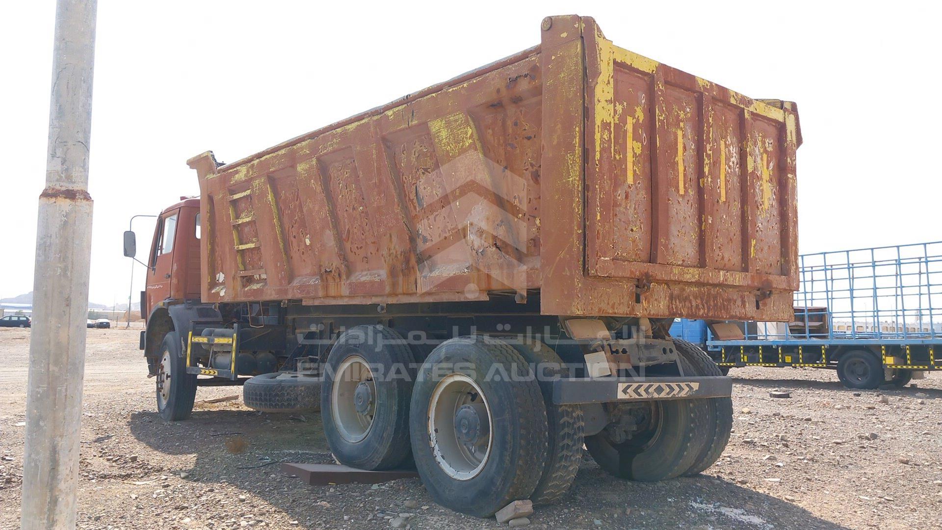 0 MERCEDES TRUCK VIN: 38911614754550