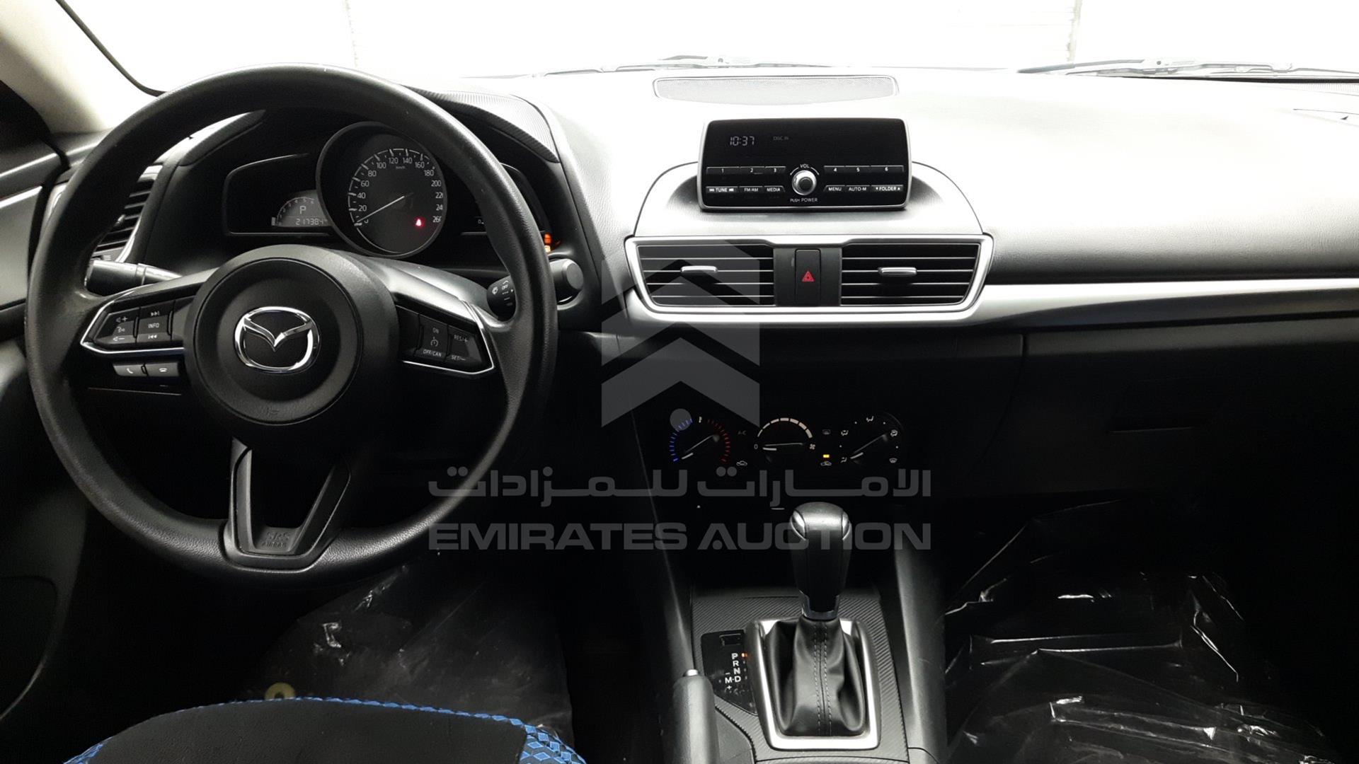 2019 MAZDA 3 VIN: JM7BN1SZ4K1248122