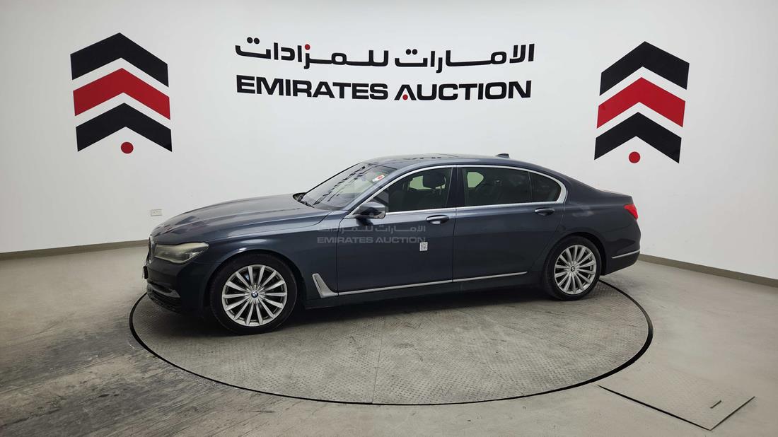 2016 BMW 740 LI — Front Left Angle — Photo 7
