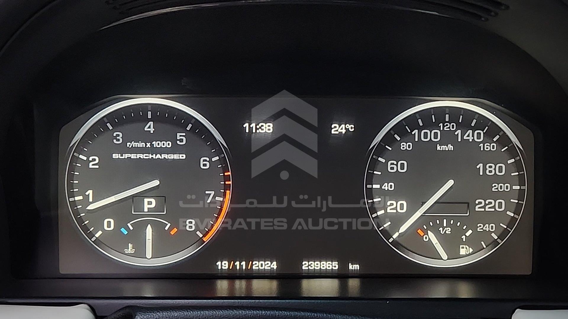 2010 RANGE ROVER VOGUE VIN: SALLMAME4AA317299