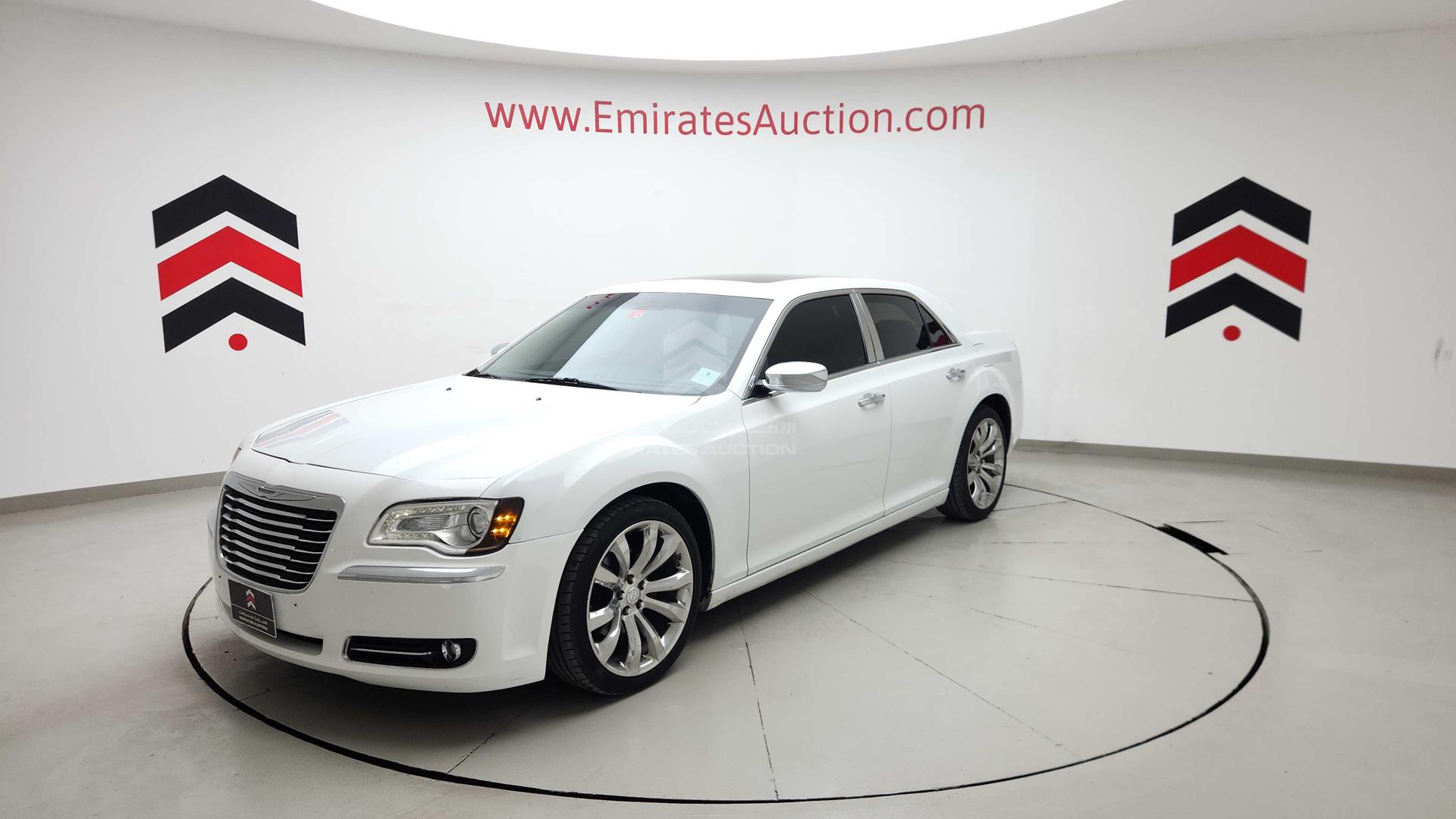 2012 CHRYSLER 300 C VIN: 2C3CCACGXCH246111