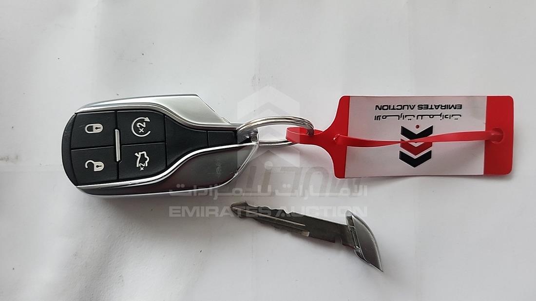 2014 Maserati Ghibli — Keys — Photo 6
