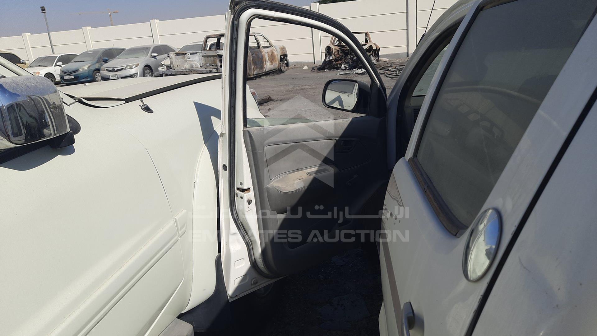 2008 TOYOTA HILUX VIN: MR0EX12G582014981