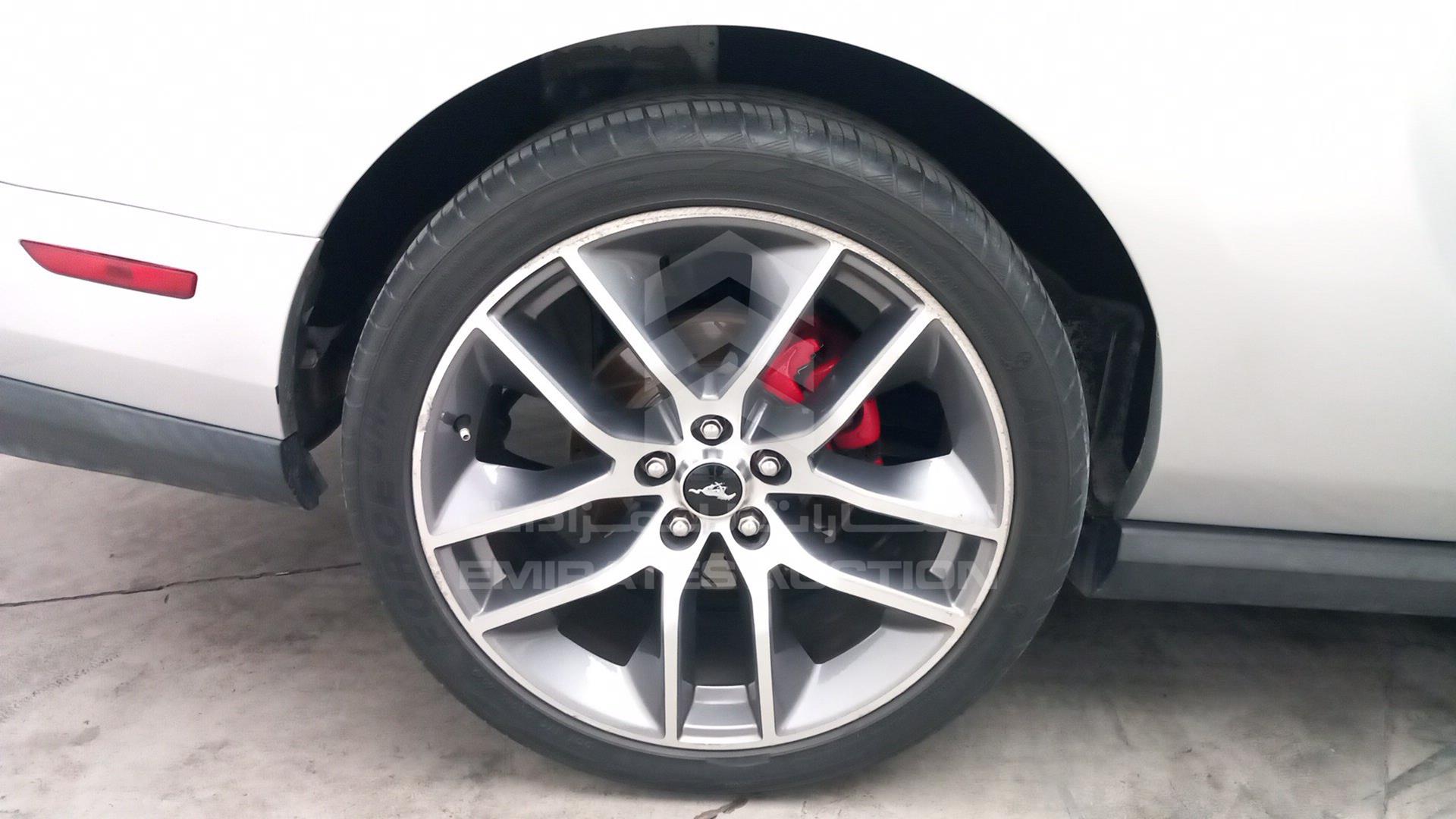 2011 FORD MUSTANG VIN: 1ZVBP8EM0B5112315