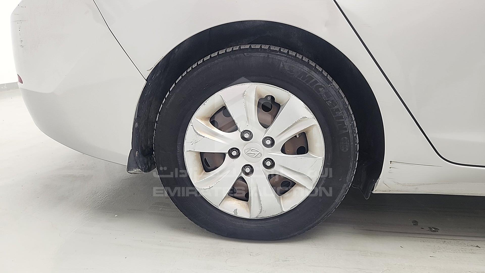 2015 HYUNDAI ELANTRA VIN: KMHDG41C5FU130088