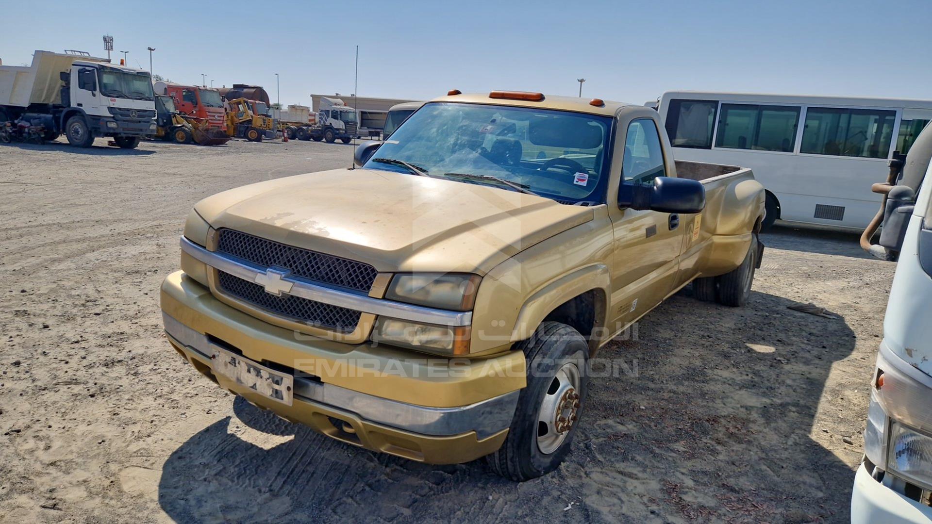 2004 CHEVROLET SILVERADO VIN: 1GBJC34234E260883