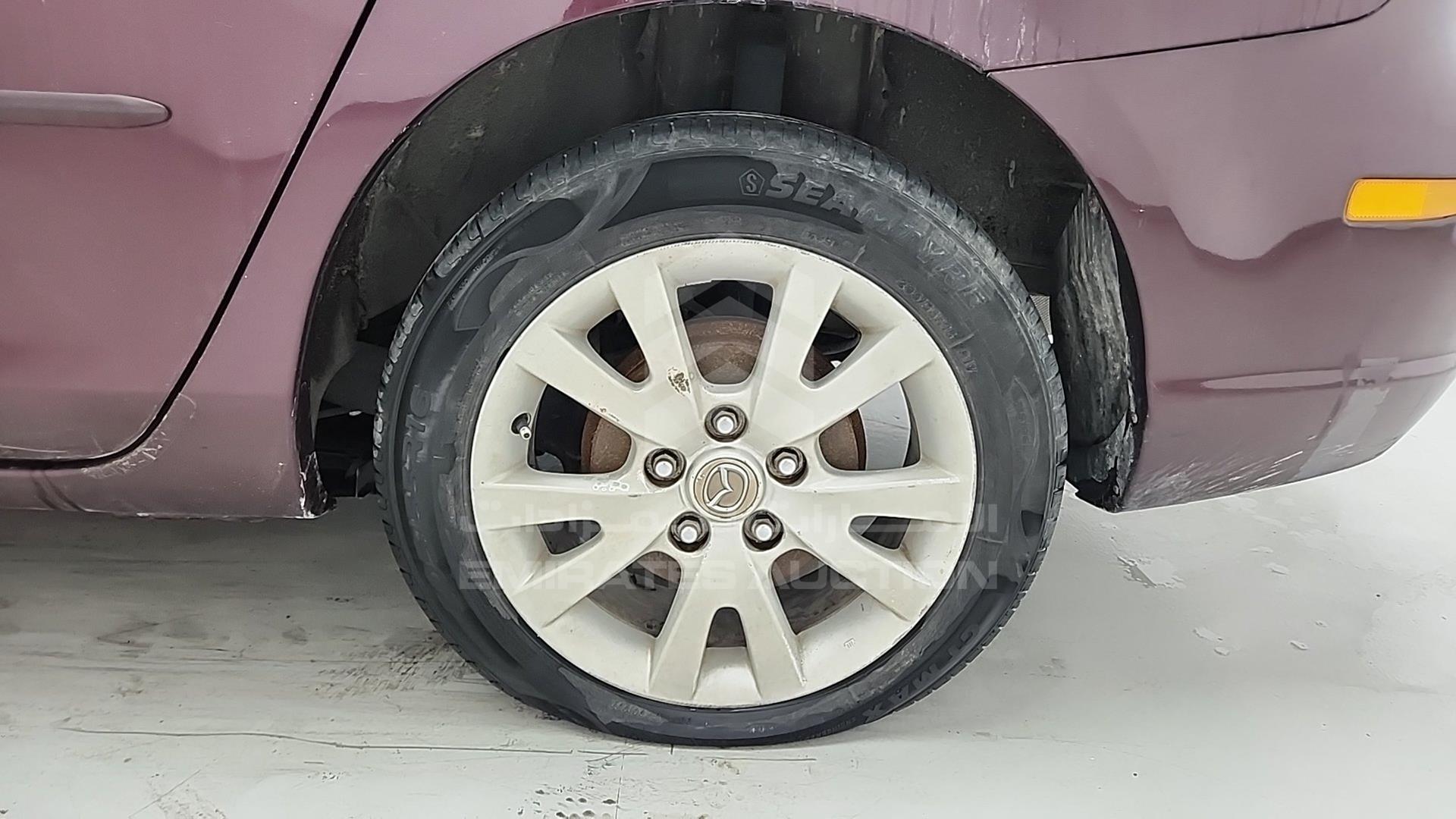 2008 MAZDA 3 VIN: JM7BK326381372417