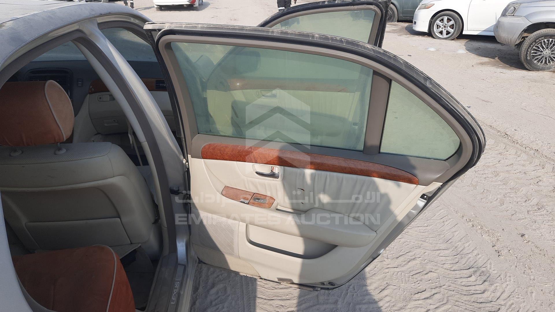 2003 LEXUS LS 430 VIN: JTHBN30F930118129