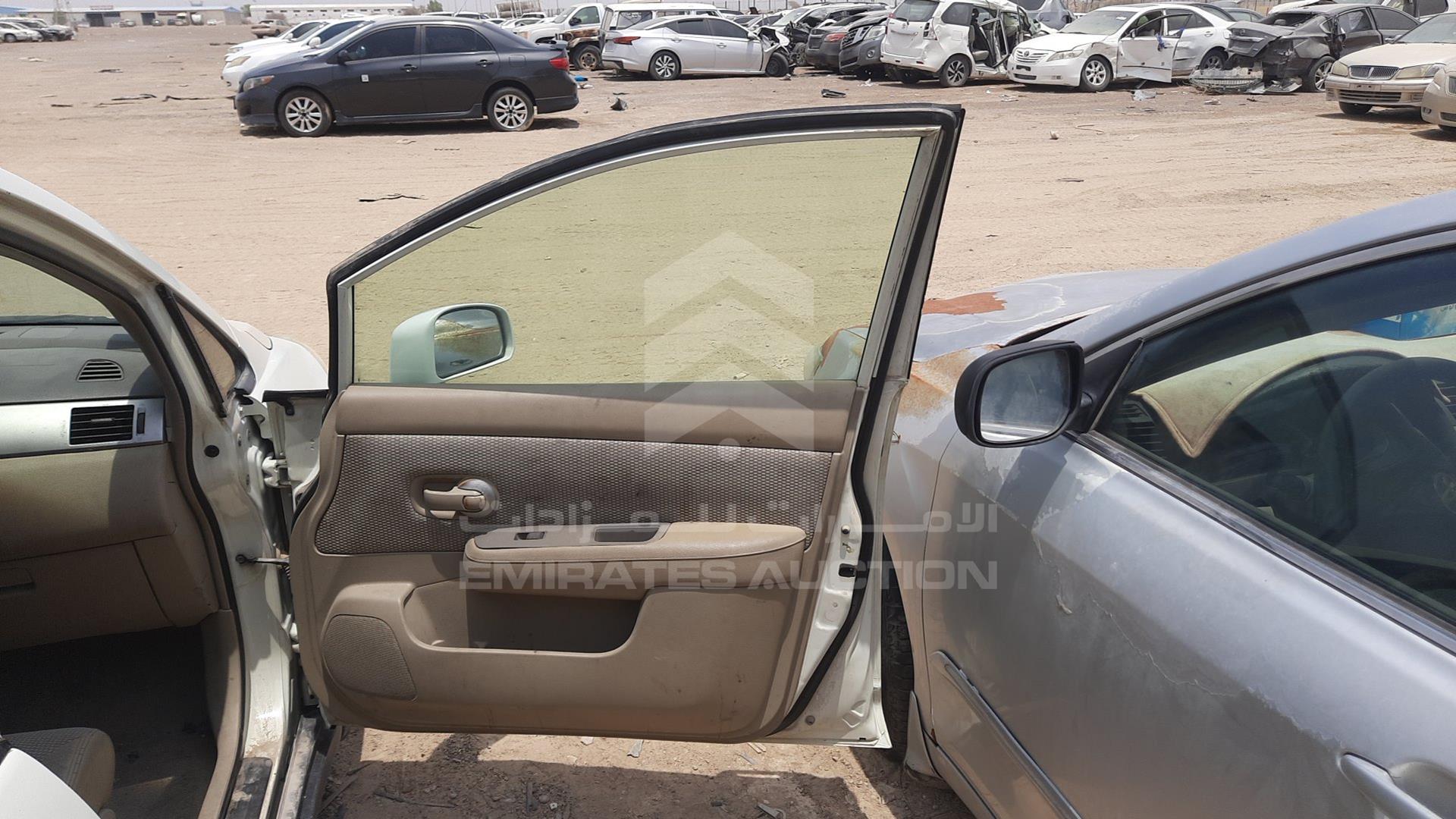 2007 NISSAN TIIDA VIN: JN1CC13C27T000190