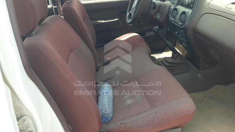 3N6DD23X3FK046463 Auction: EmiratesAuction Lot: 409161 3N6DD23X3FK046463 Nissan Pickup 2015 WHITE Photo 22