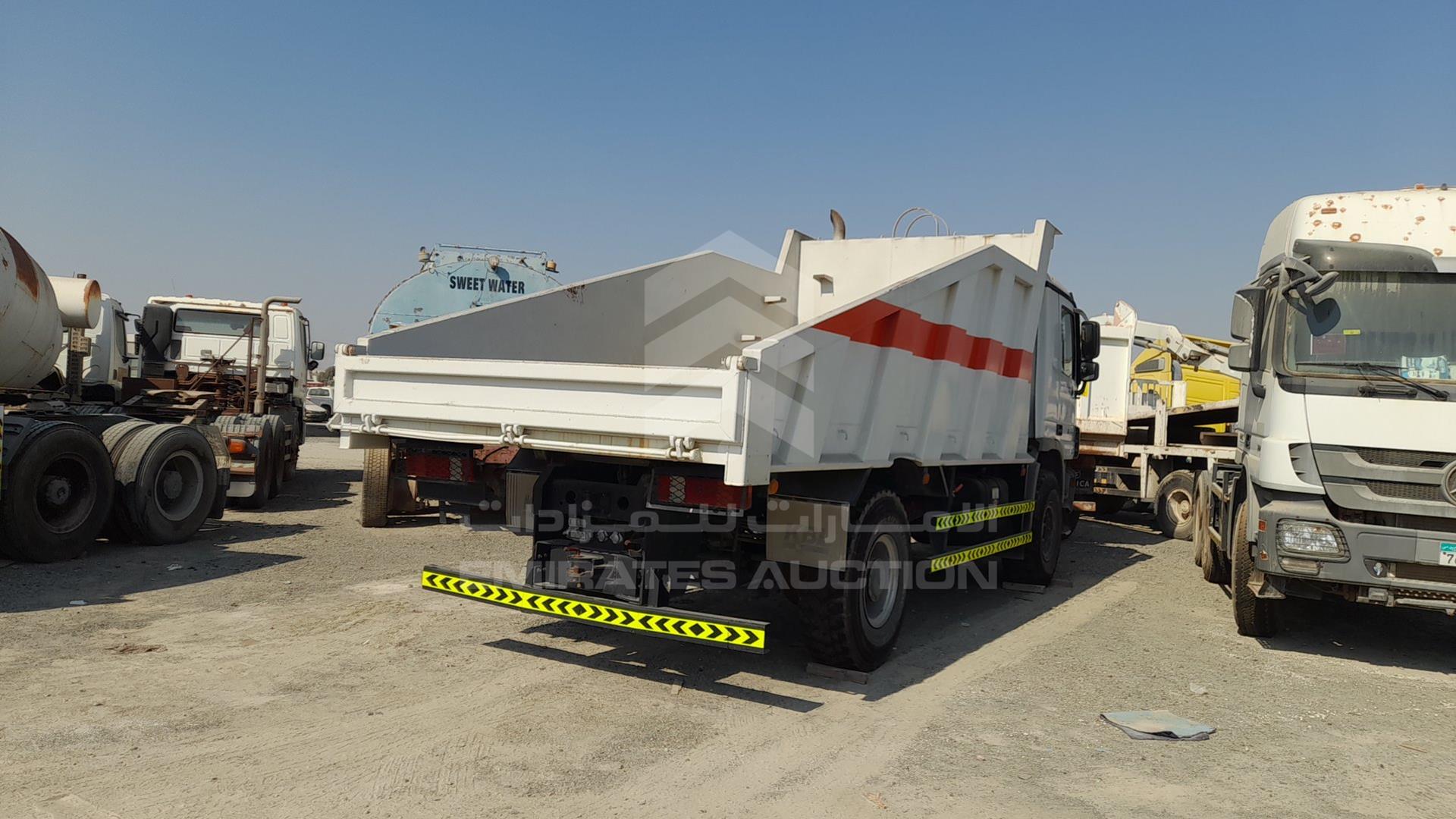 0 MERCEDES ACTROS VIN: WDB9300131L453345