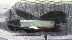 2009 Ford Flex — VIN on Frame — Photo 3 — Thumbnail