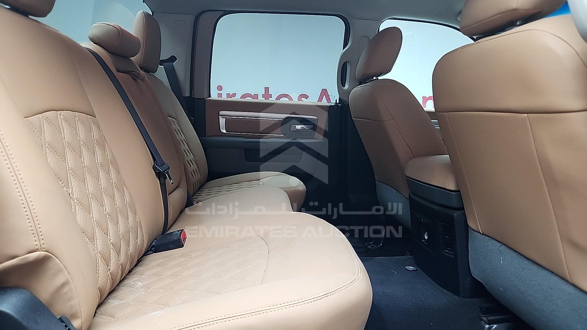 2017 DODGE RAM 1500 VIN: 1C6RR7TT7HS552968