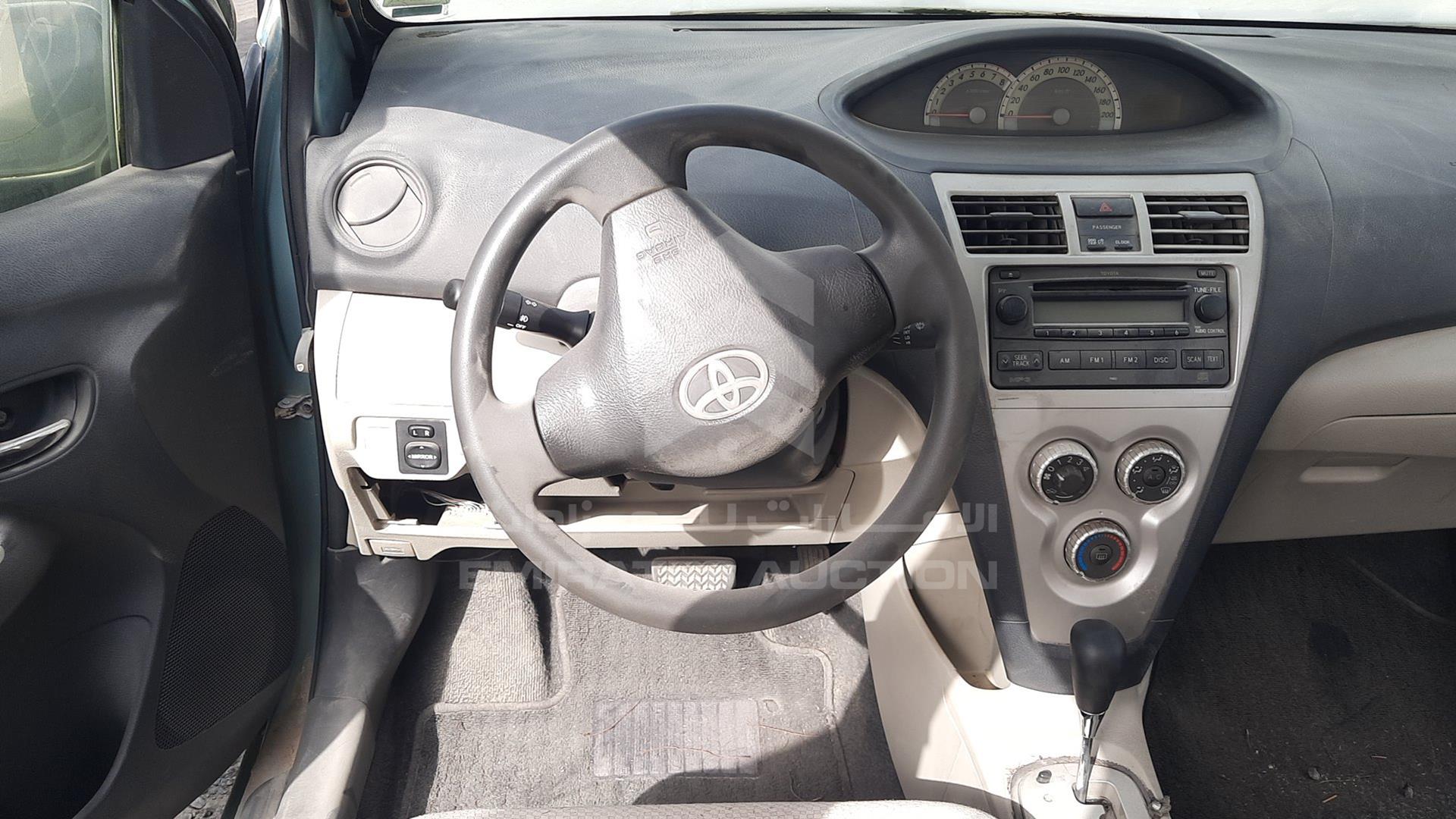 2006 TOYOTA YARIS VIN: JTDBW923661022350